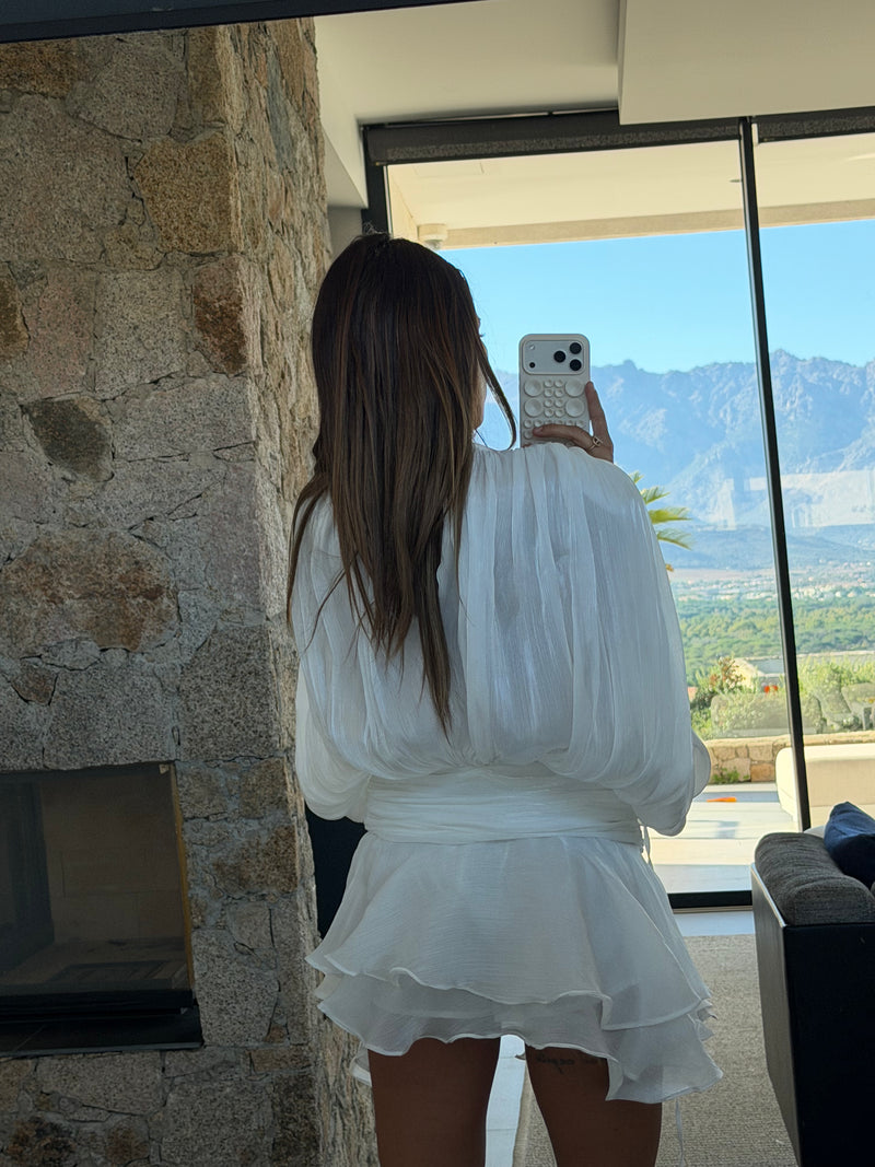 Robe courte satinée