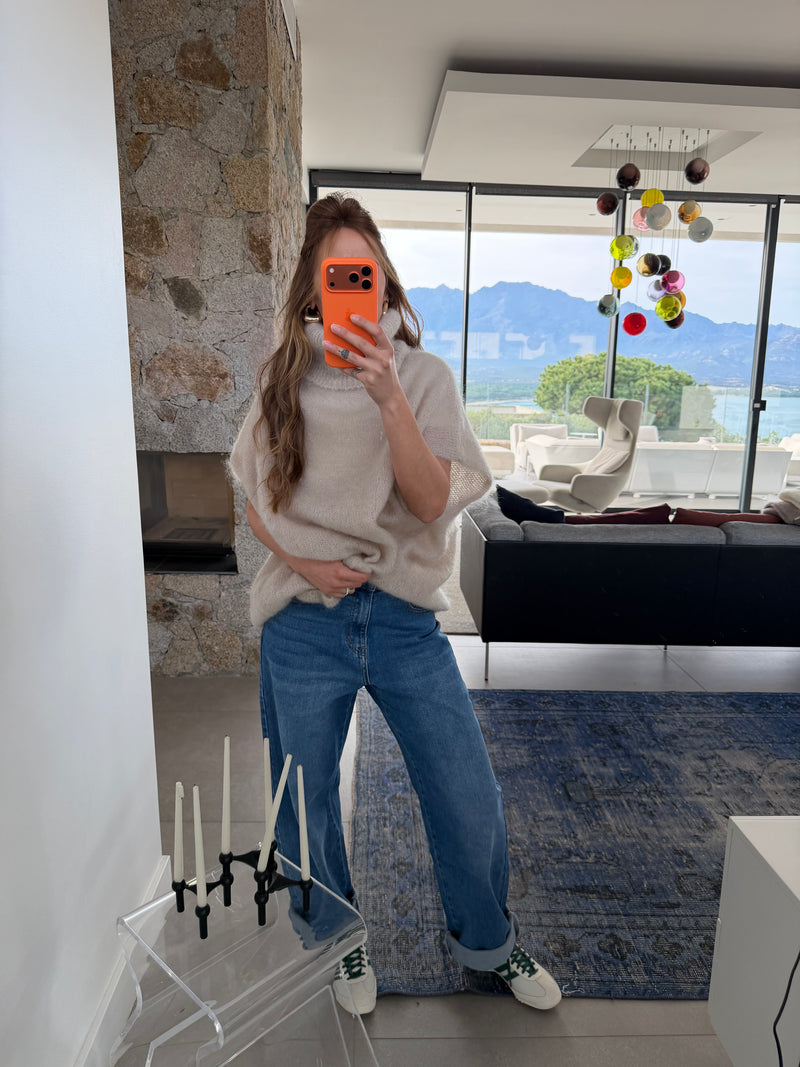 Pull sans manche col roulé