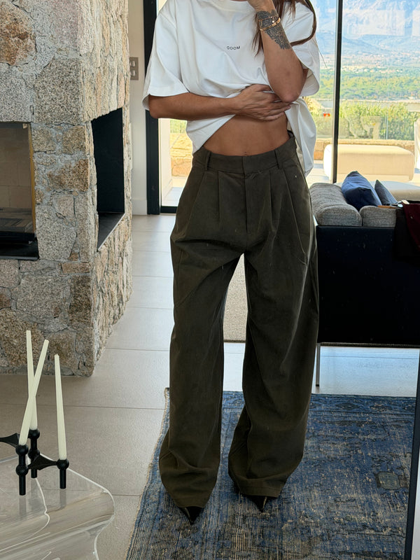 Pantalon fluide à plis